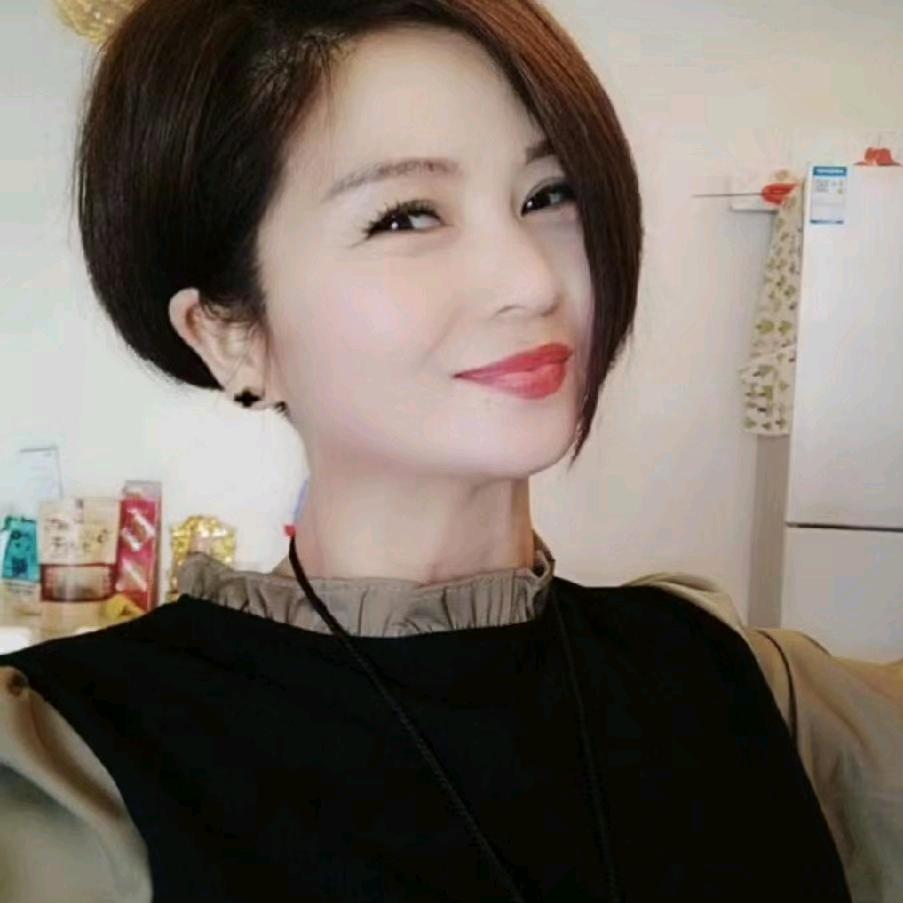 王玲