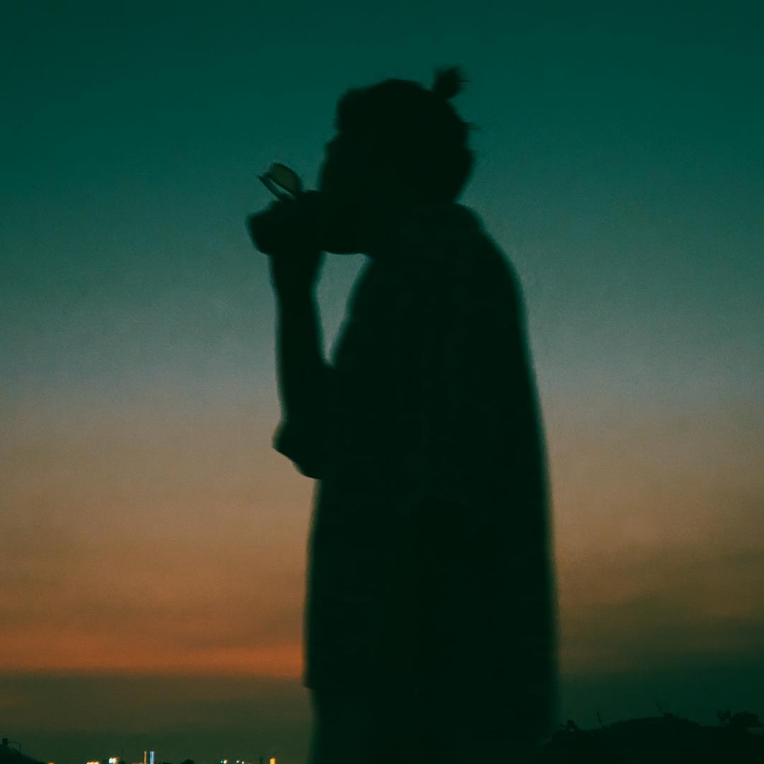 须然📷