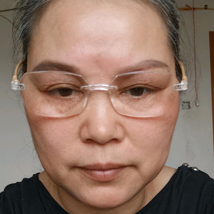 郭闹闹