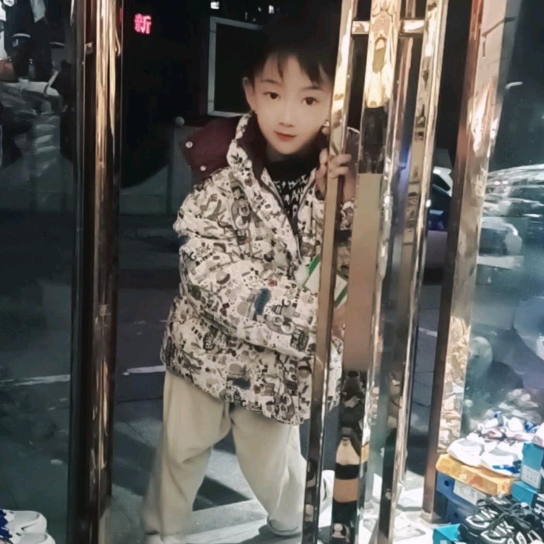 泌阳童装华姐