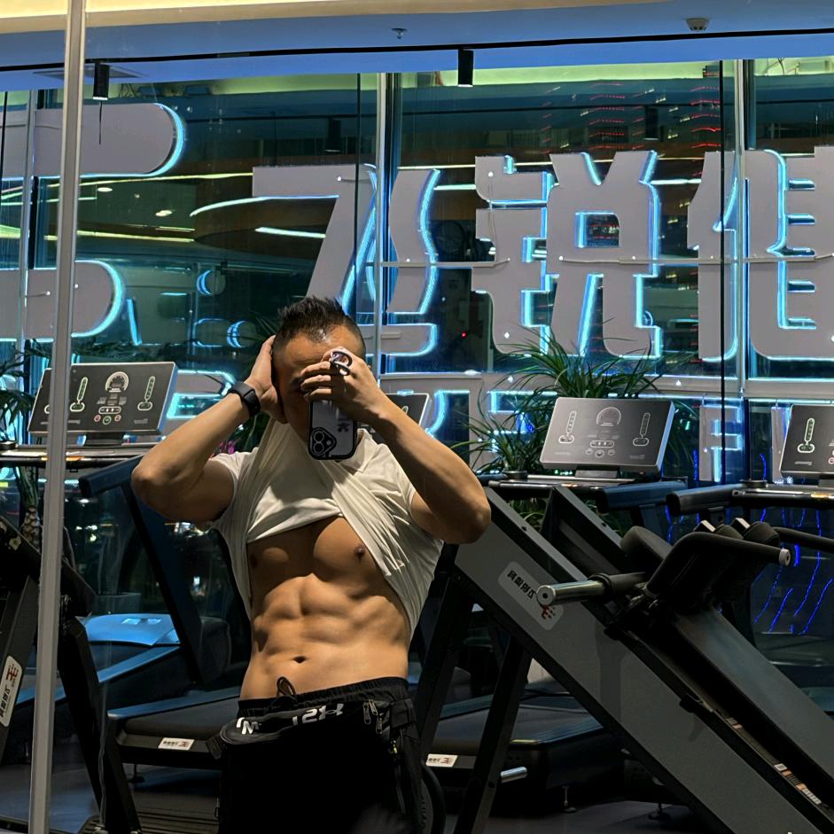 花果园飞锐13年教练飞龙