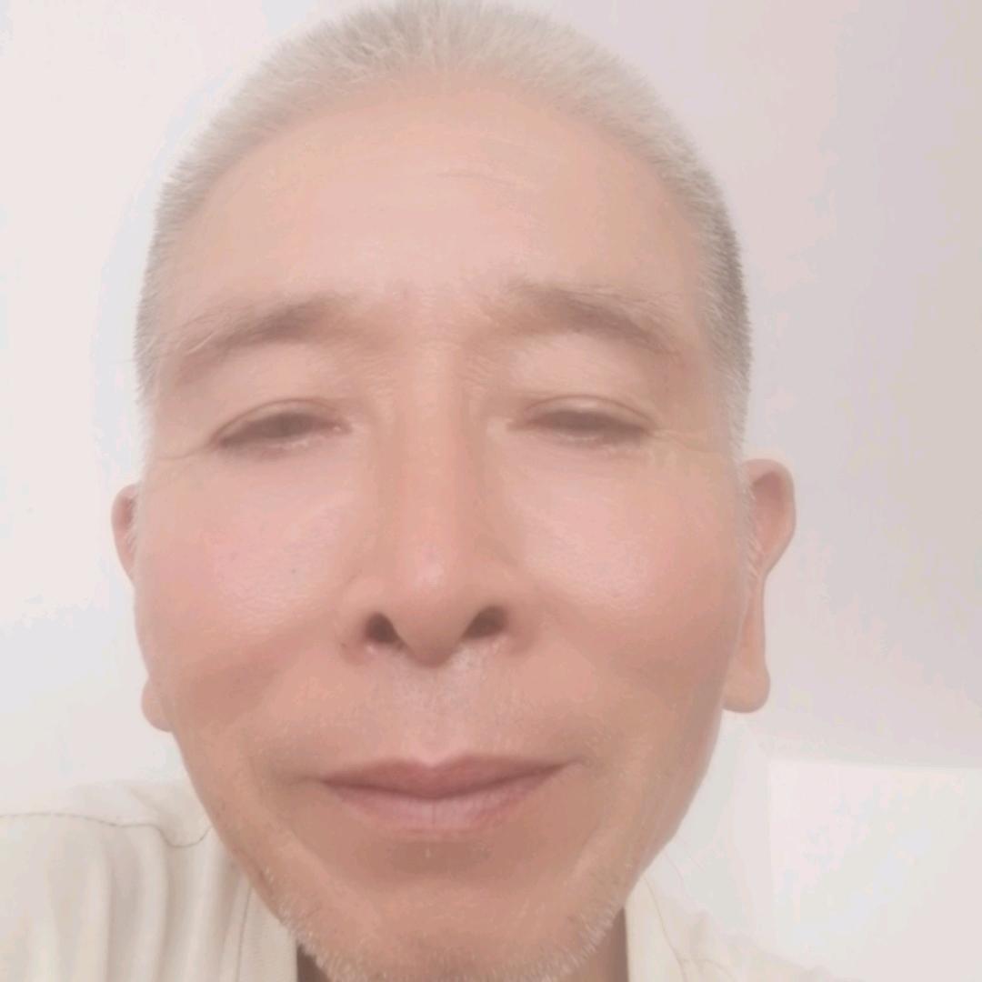 彭