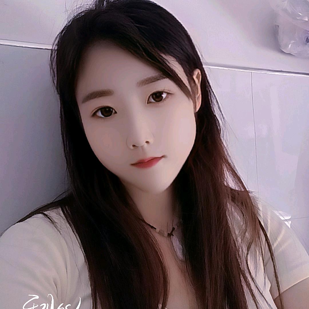 自卑又内向的媛丫头