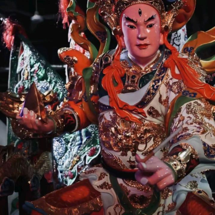 爱国