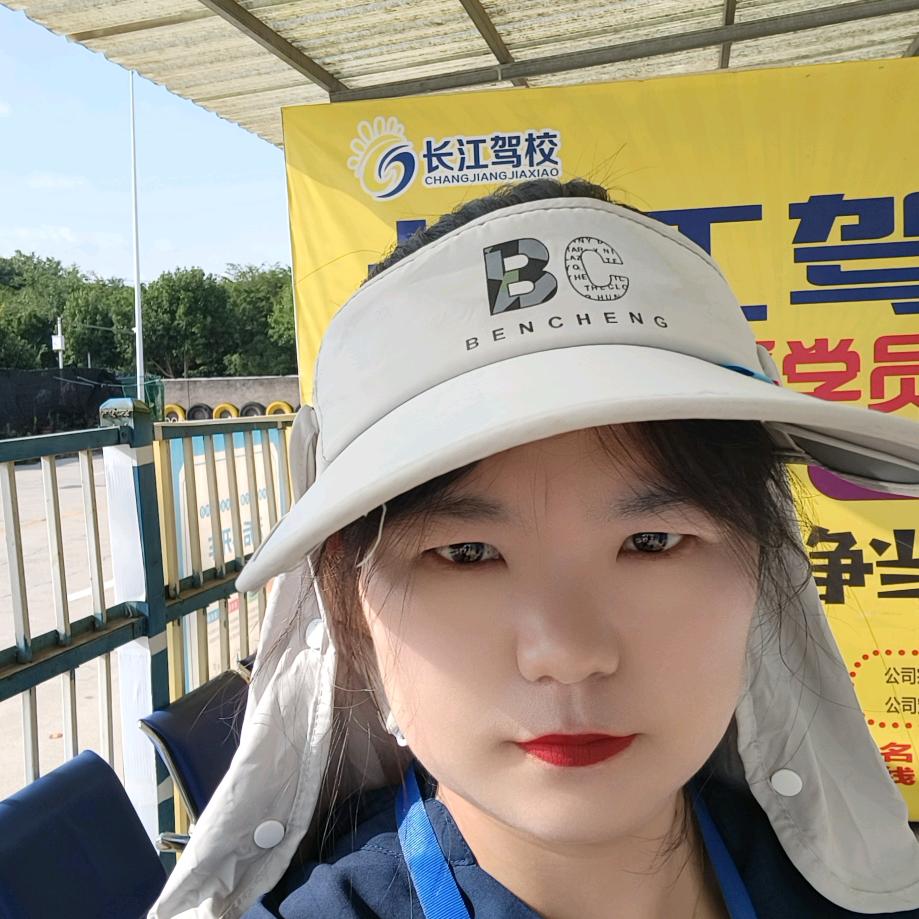 长江驾校报名咨询【驾考小助手】