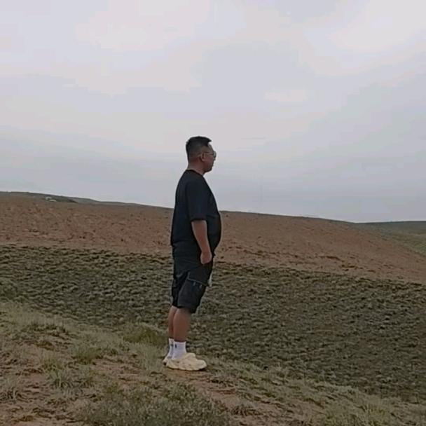 ゜故事很长べ