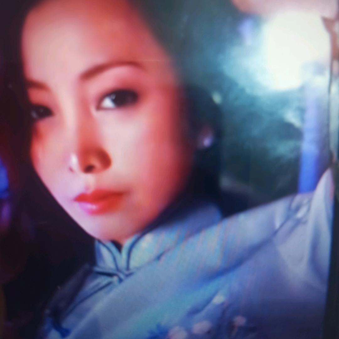 🇨🇳华美理发，化妆，盘发🇨🇳