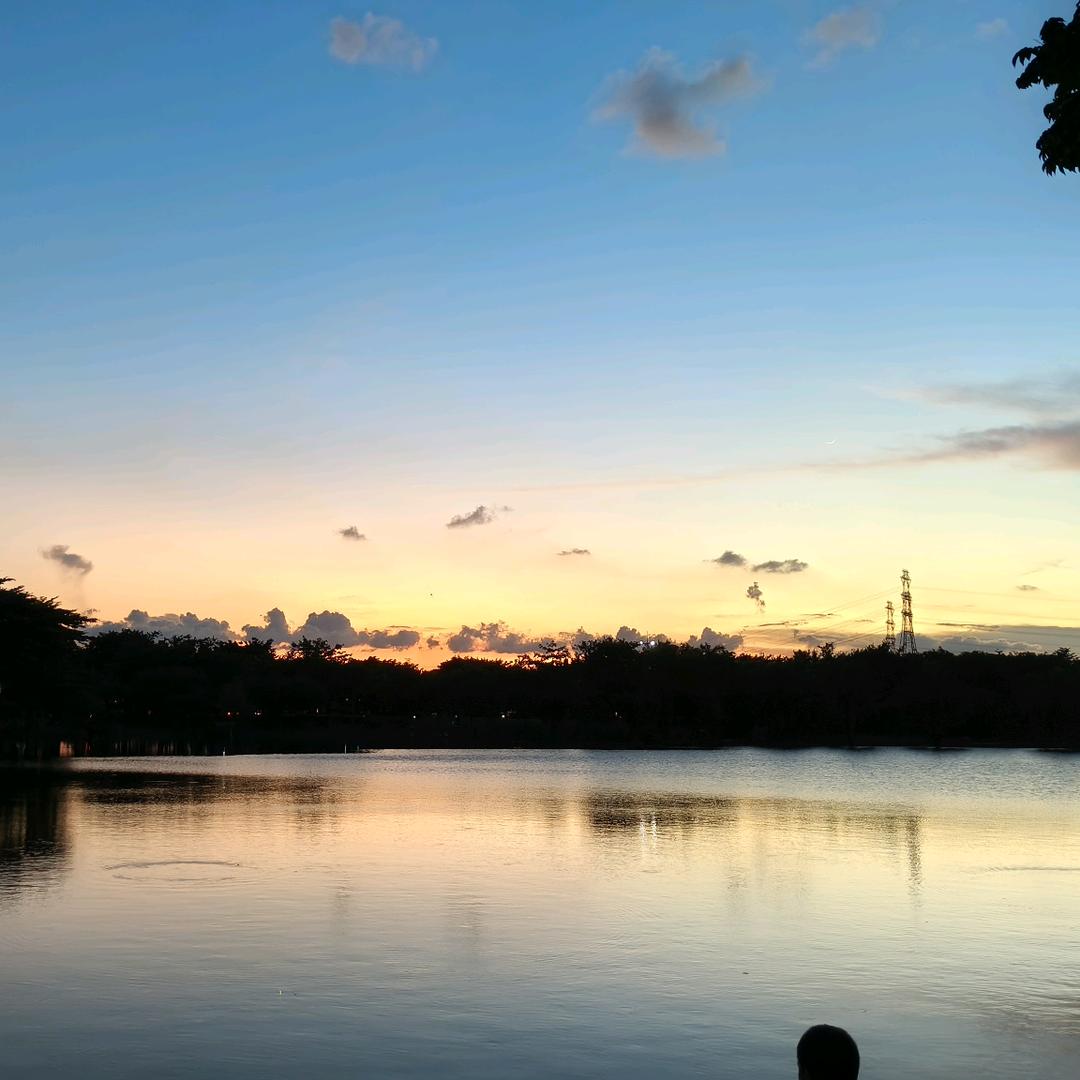 「夜航船Captain」