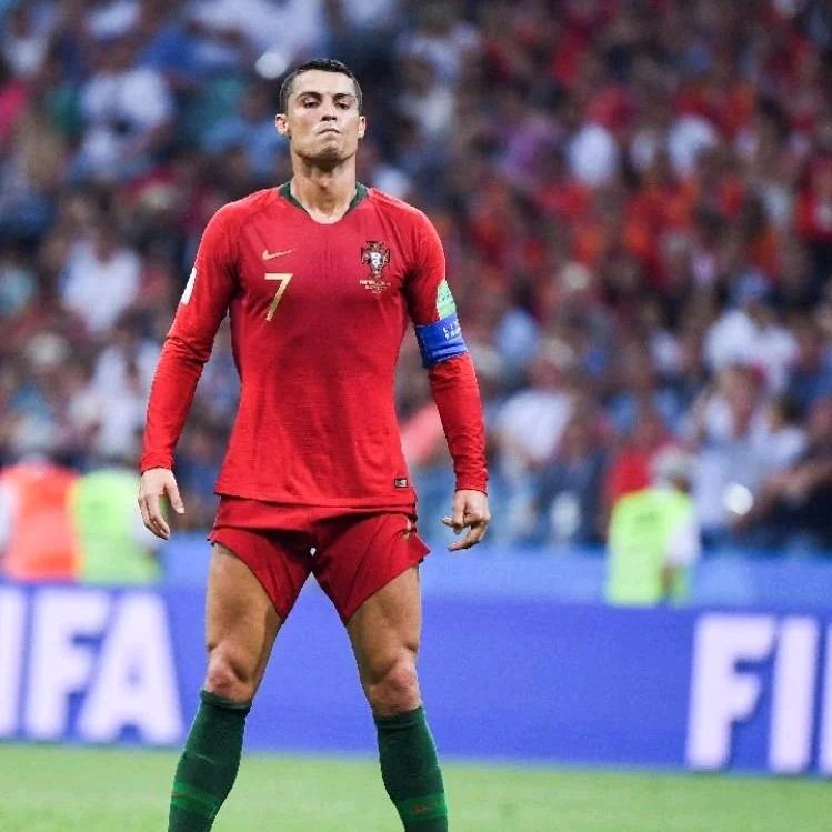 足球⚽️GOAT