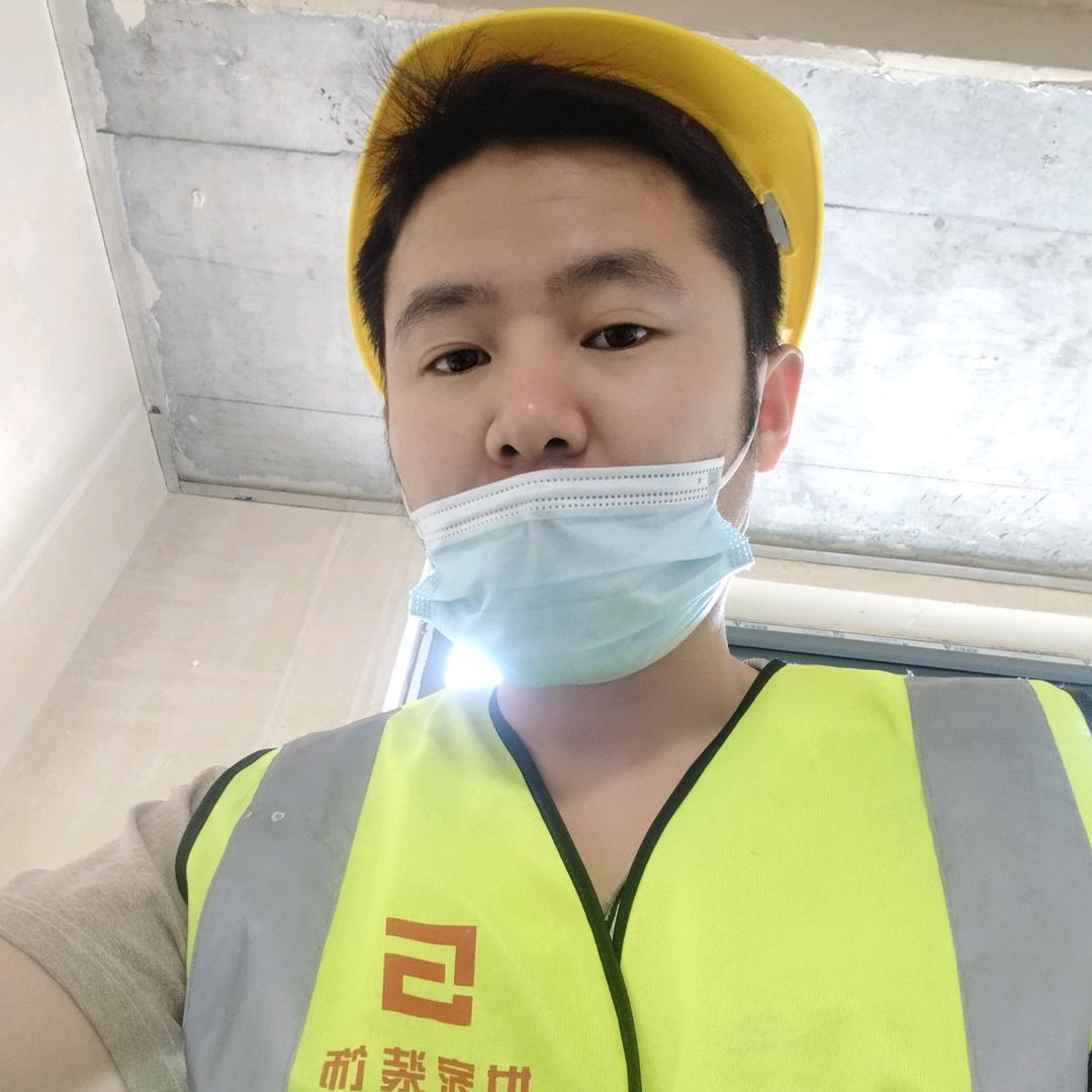 @吕家~少爷！！一🏠之主