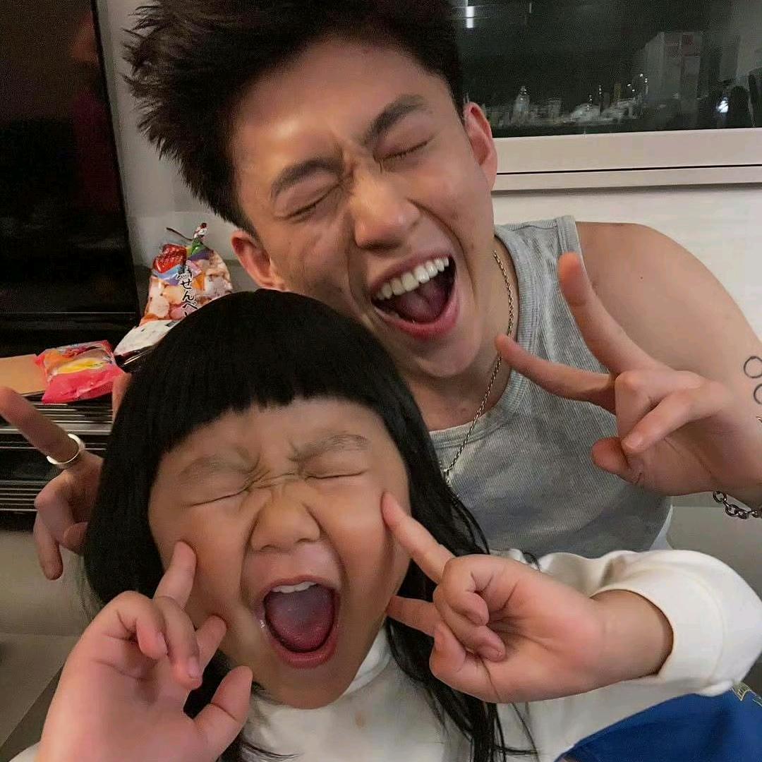 布莱恩伊曼纽