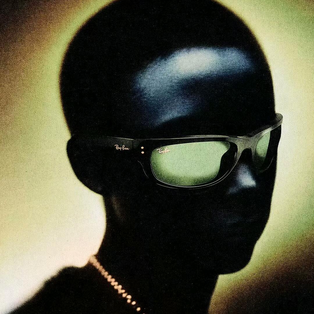 大嘴哥（别看我橱窗）