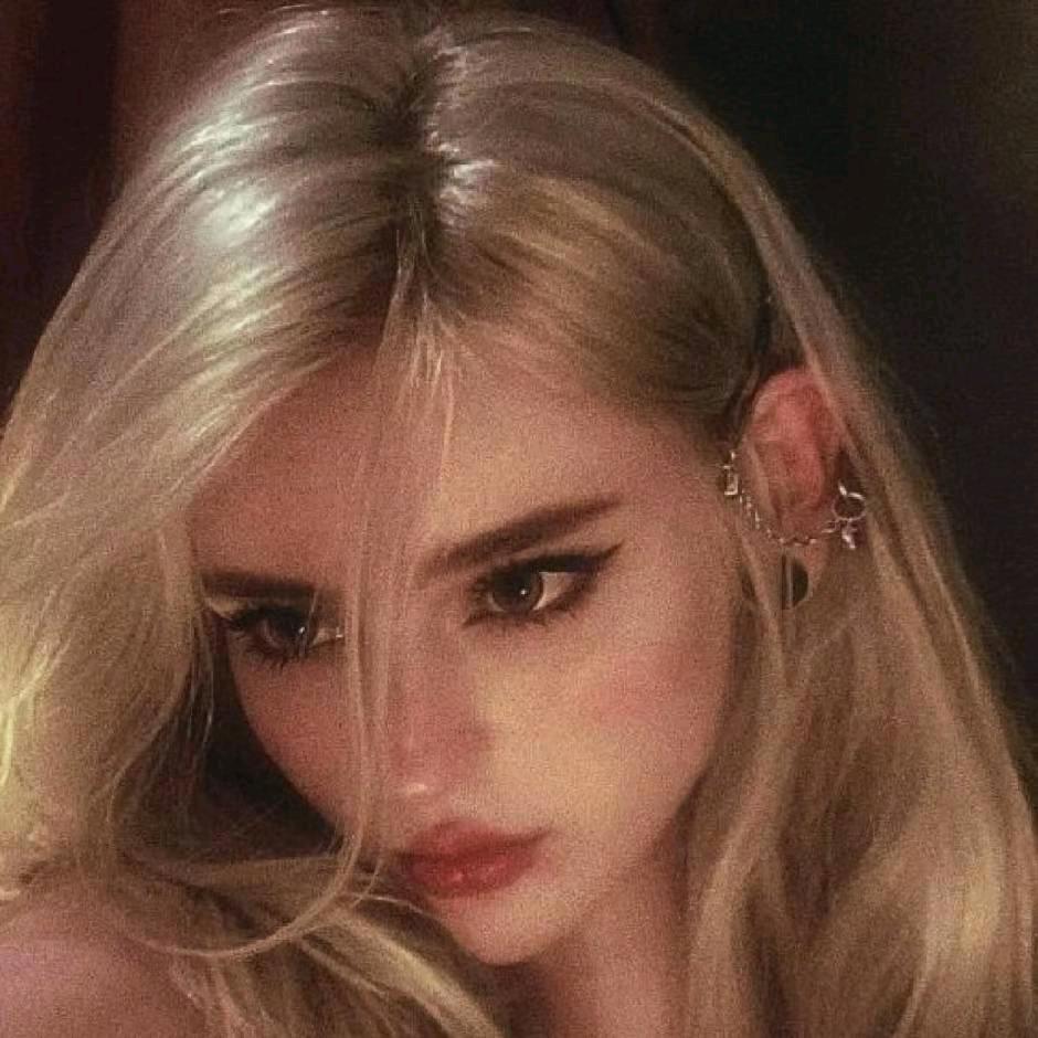 F💍
