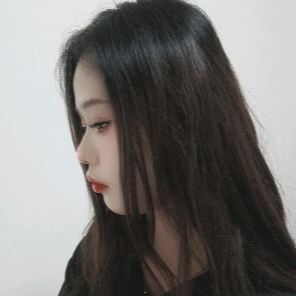 -小 情 緒.🖇️