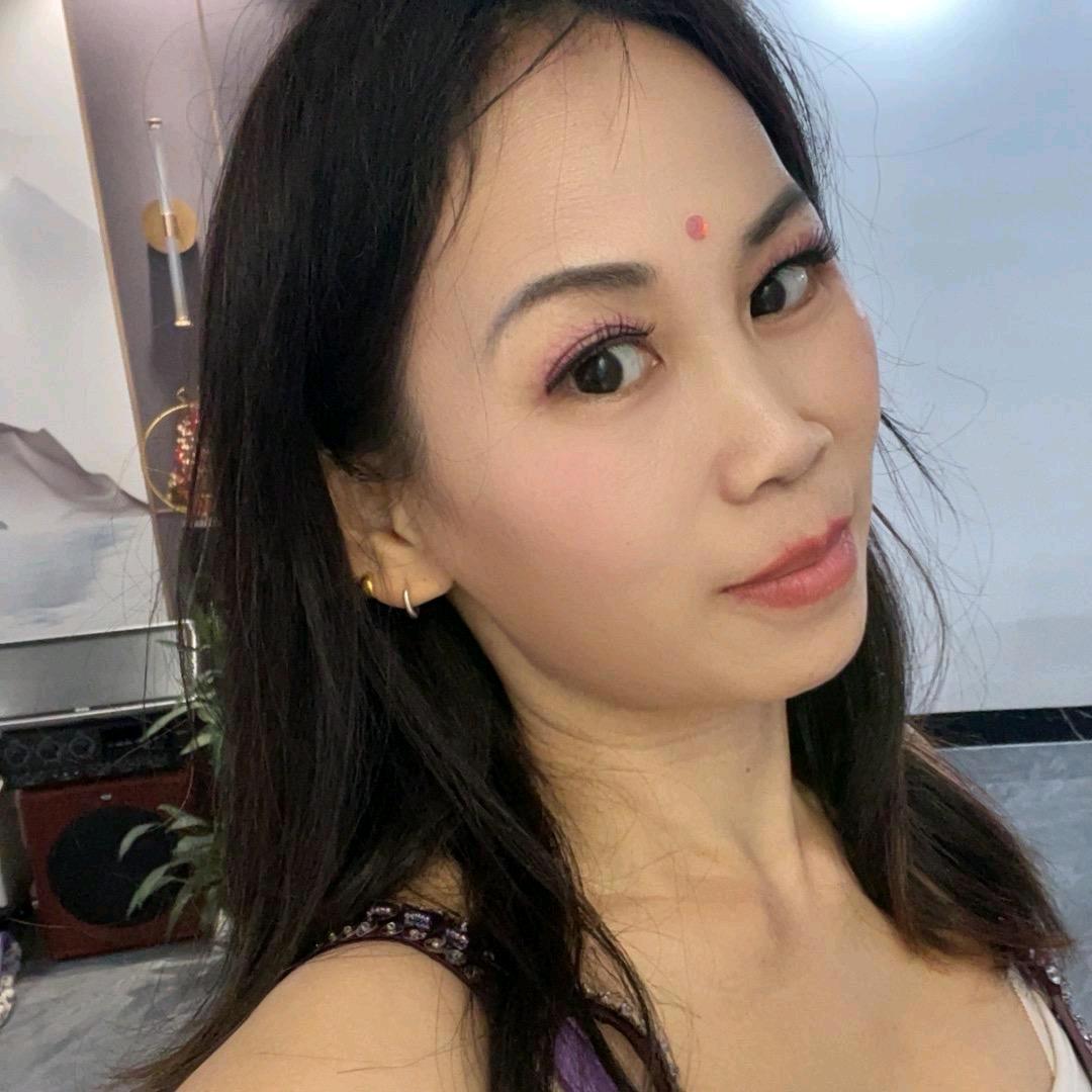 秀秀（肚皮舞）