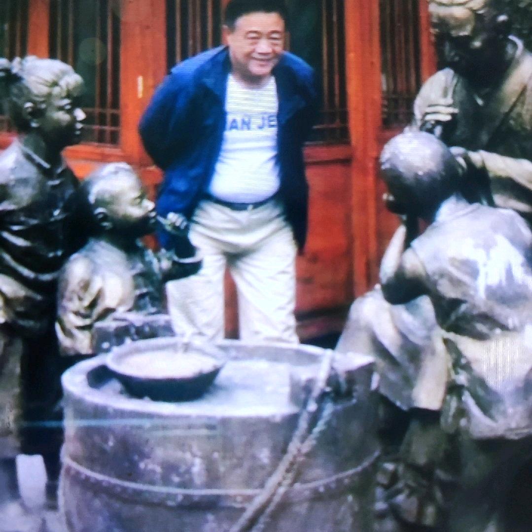 彩虹趣味便利店