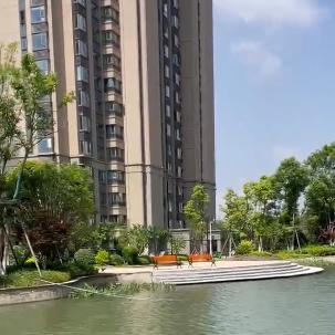 车门一响,黄金万两