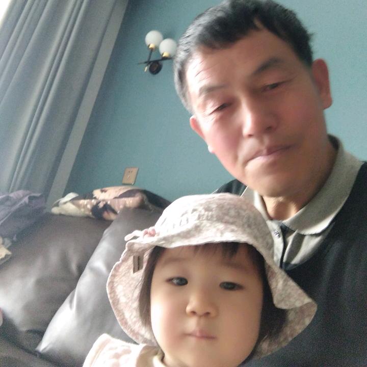 开拓人