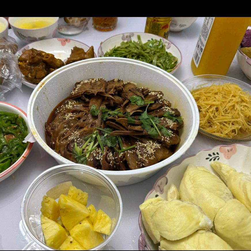收废品的老妈妈，