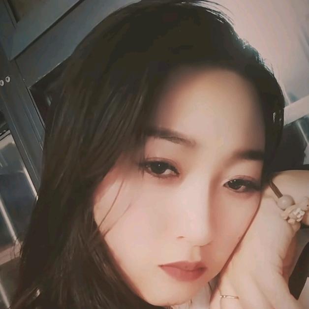 🥀ლ  默  ♡   然  ლ💞