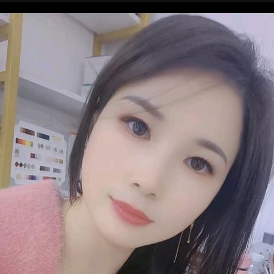 万州美容护肤梅梅i