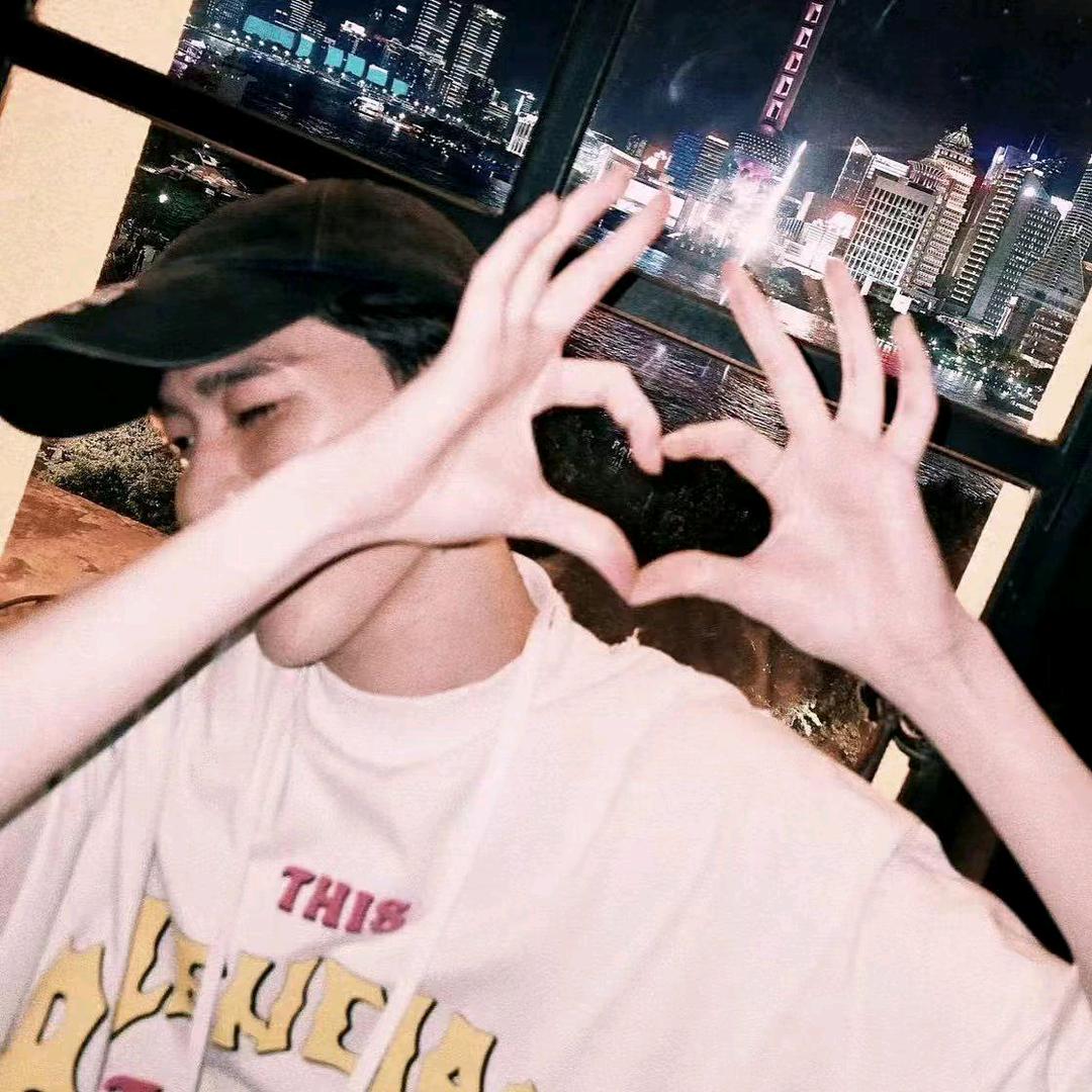 神秘且高贵的东方大小姐