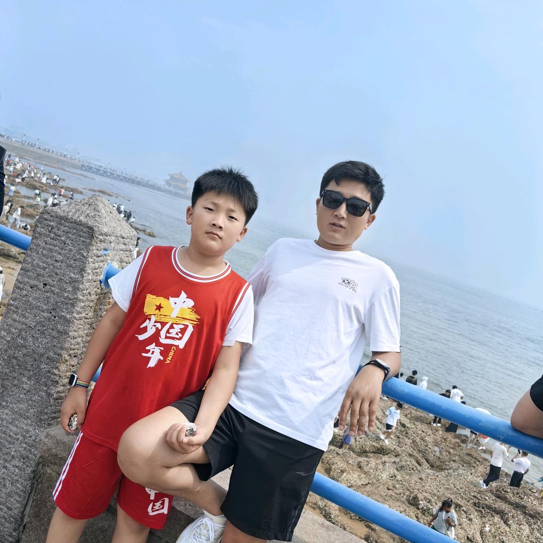 梁山联众锦珂挂车型材