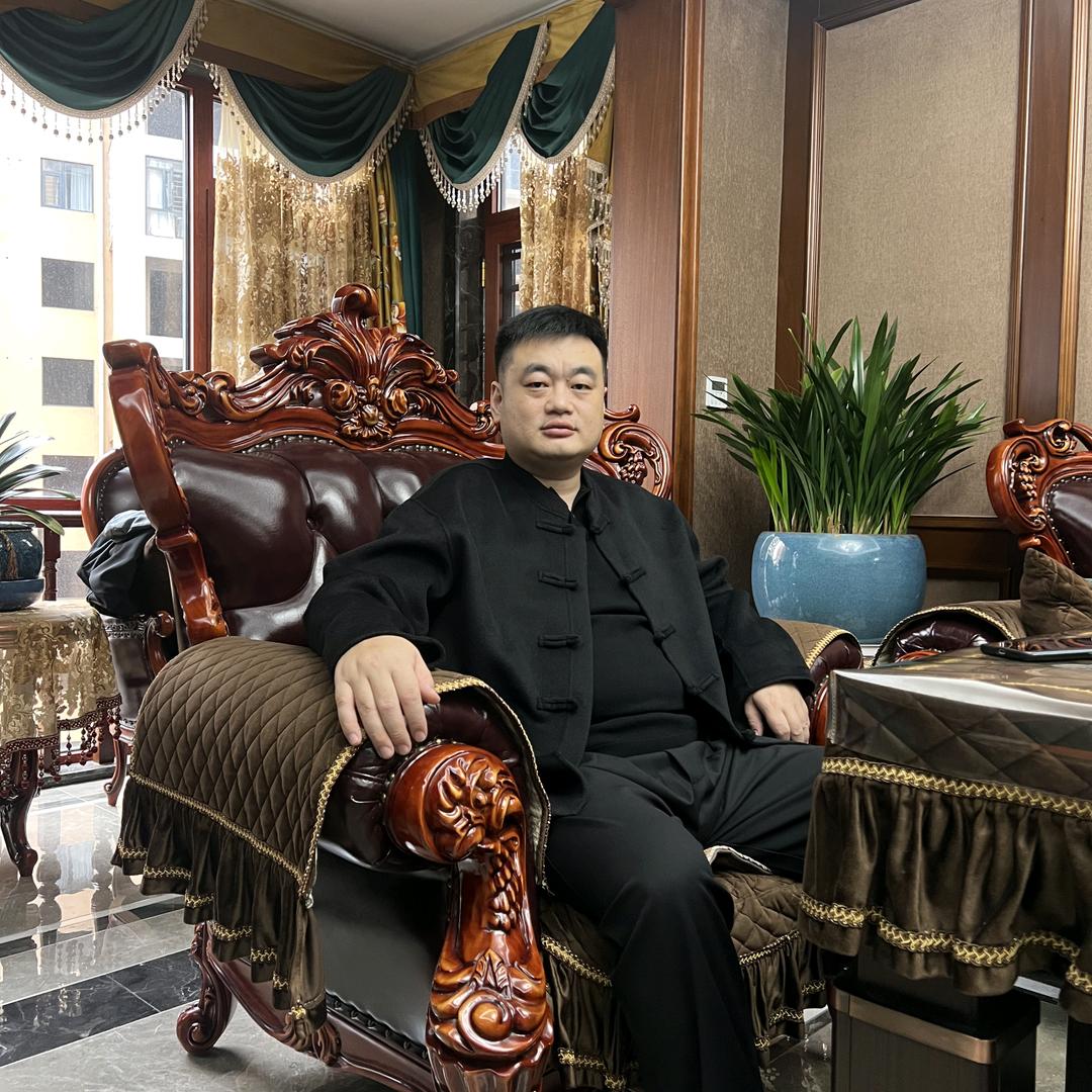 亮少爷