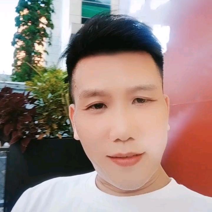 烫衣师傅罗哥
