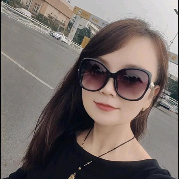 蕾蕾