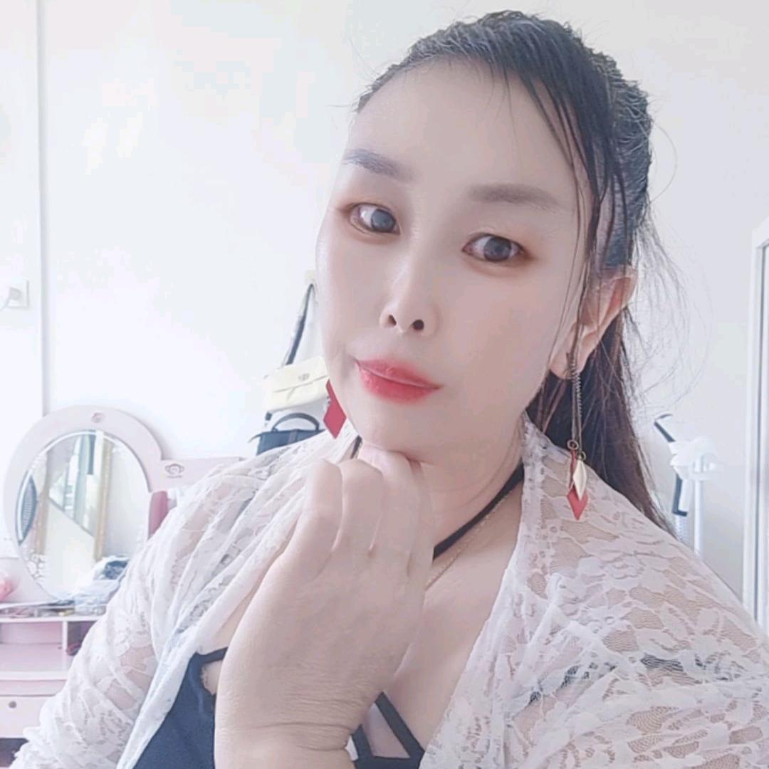 🌹幸福🌻🌻的女人🍎