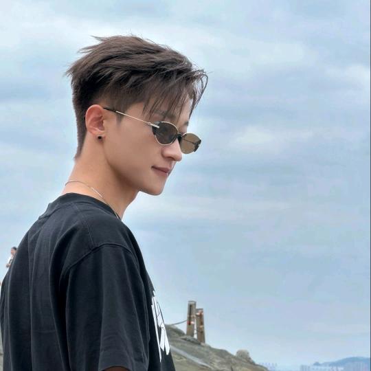 巴三月⁹¹⁹✨