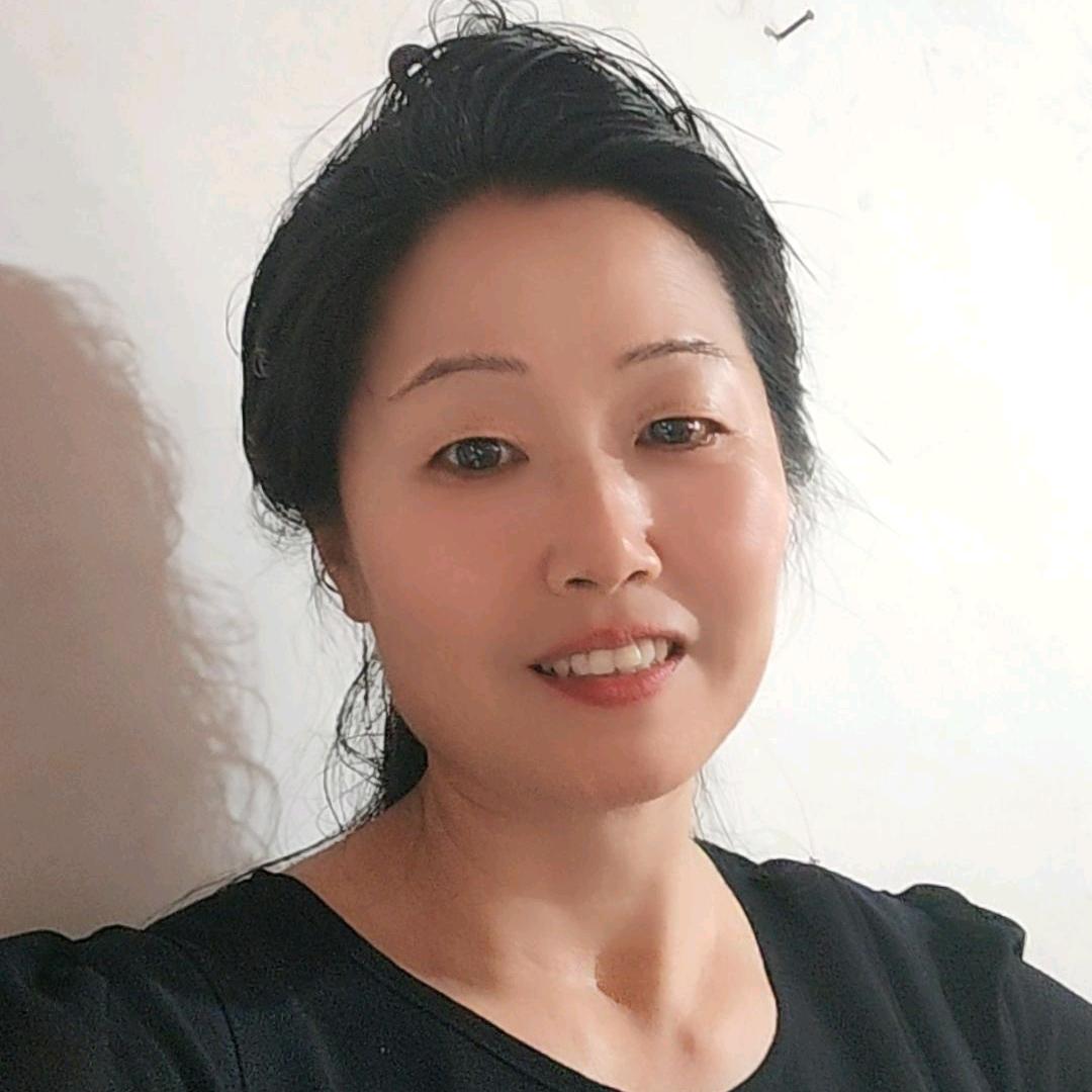 @霞姐