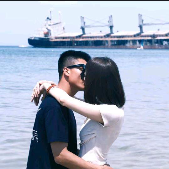 一只小豆 𝑳𝒚𝔁