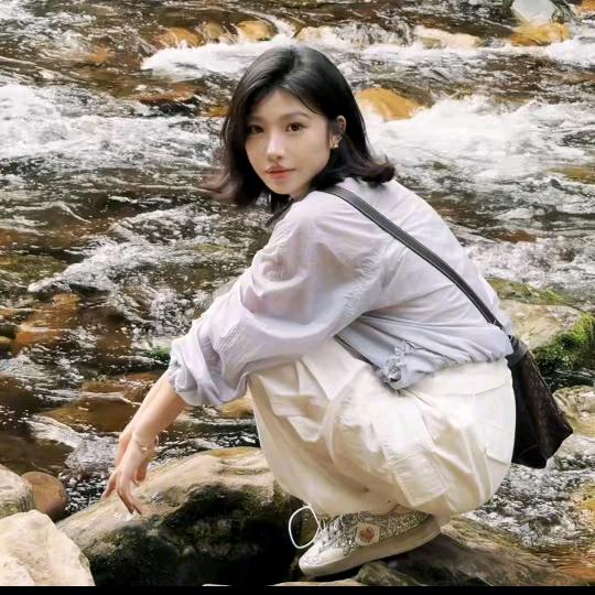 老杨的私服《轻奢服饰》