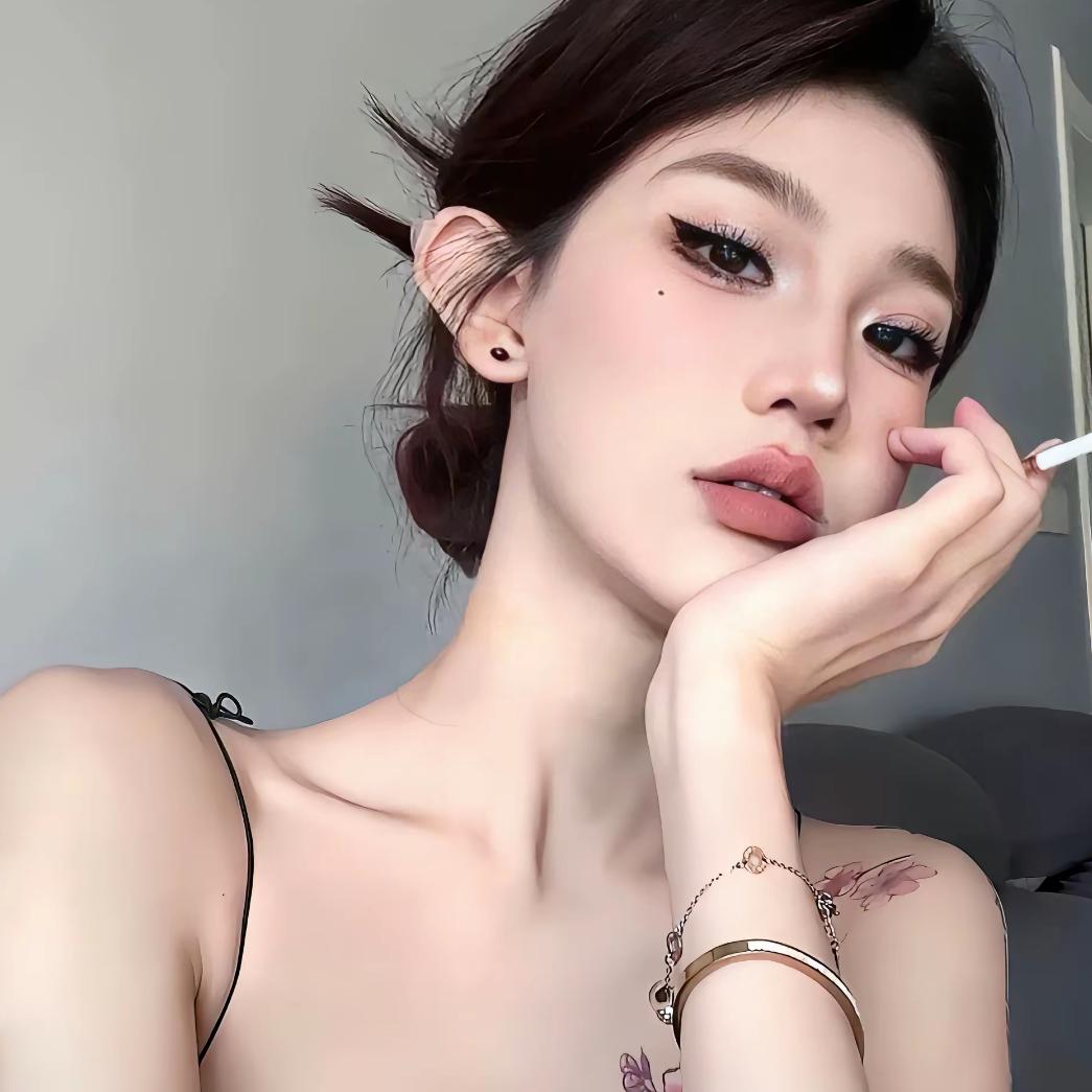 多喝亿点点水－