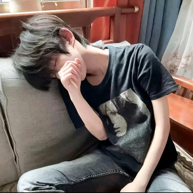 简爱🍀