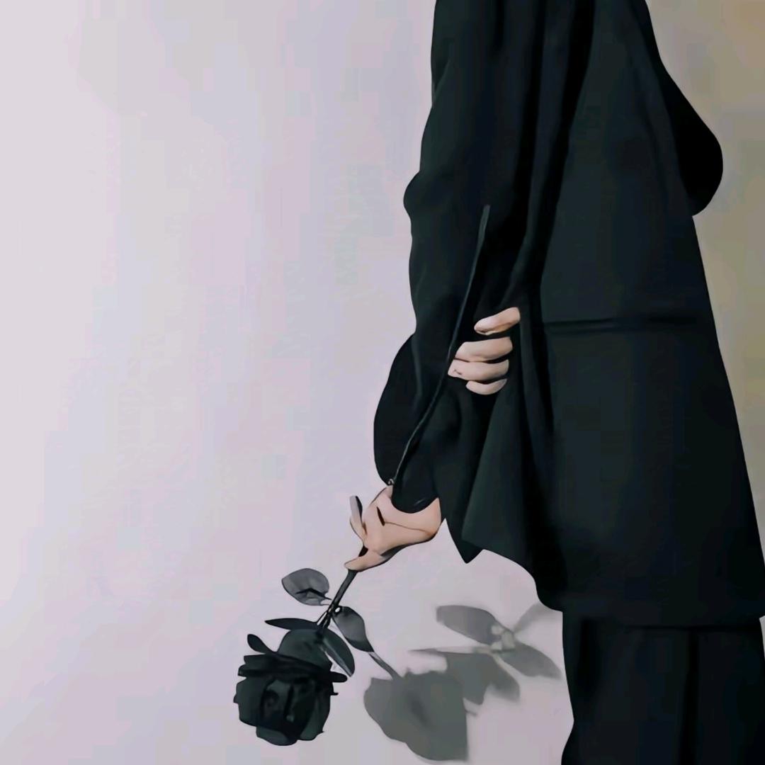 四月'