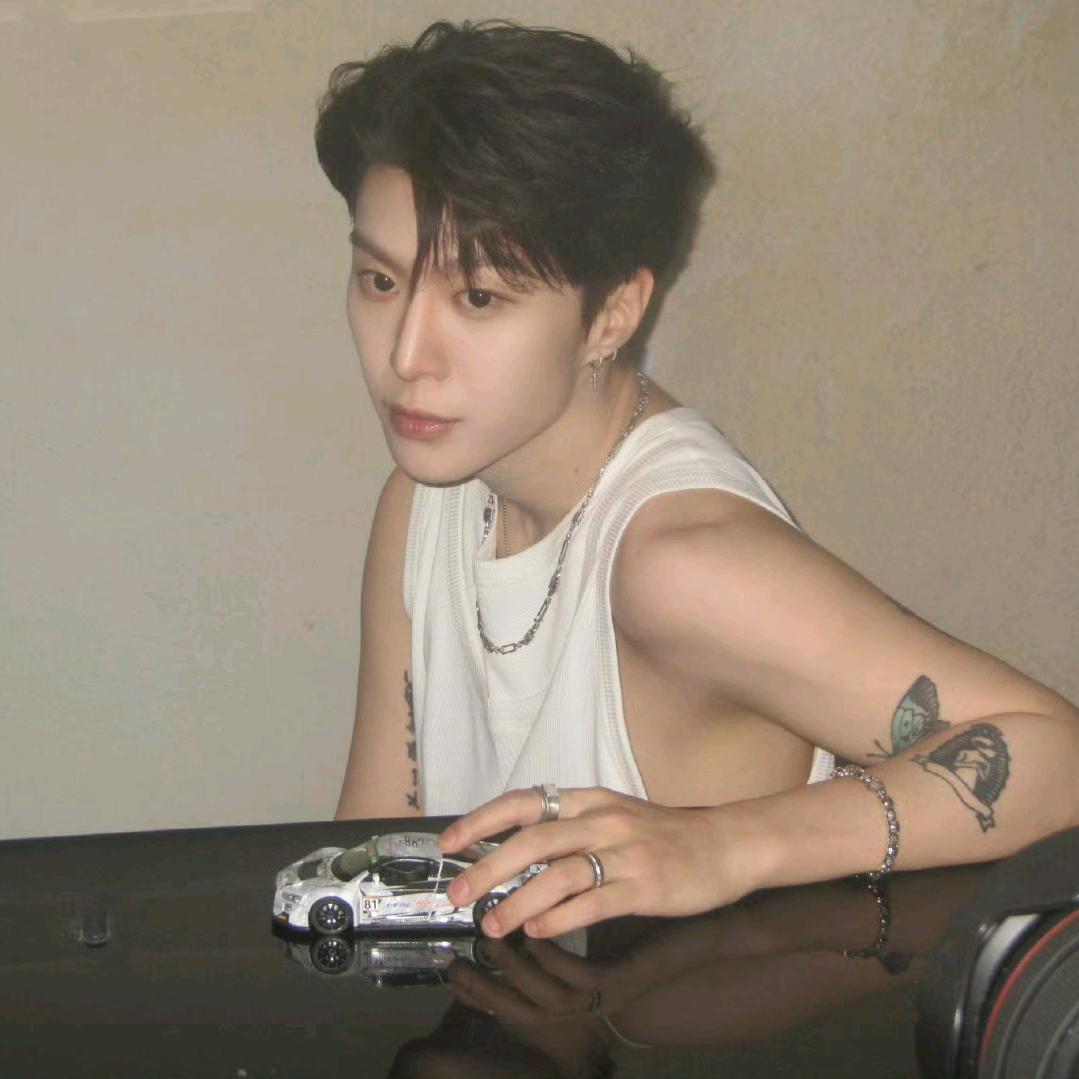 小董爱吃橙子🍊