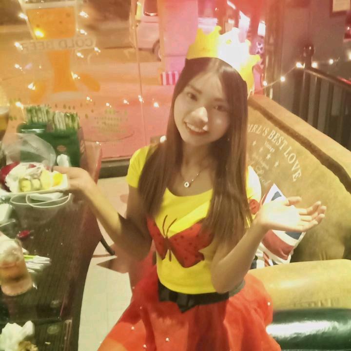 ShinShin香香လွႆးငိုၼ်း