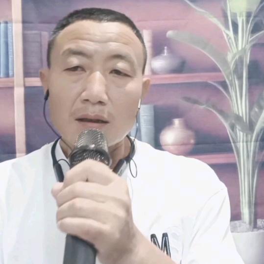 鹏歌🎤