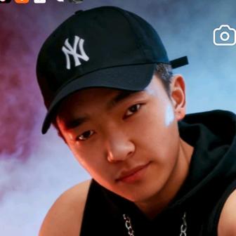 “༺༒ཚེ་རིང་༻”