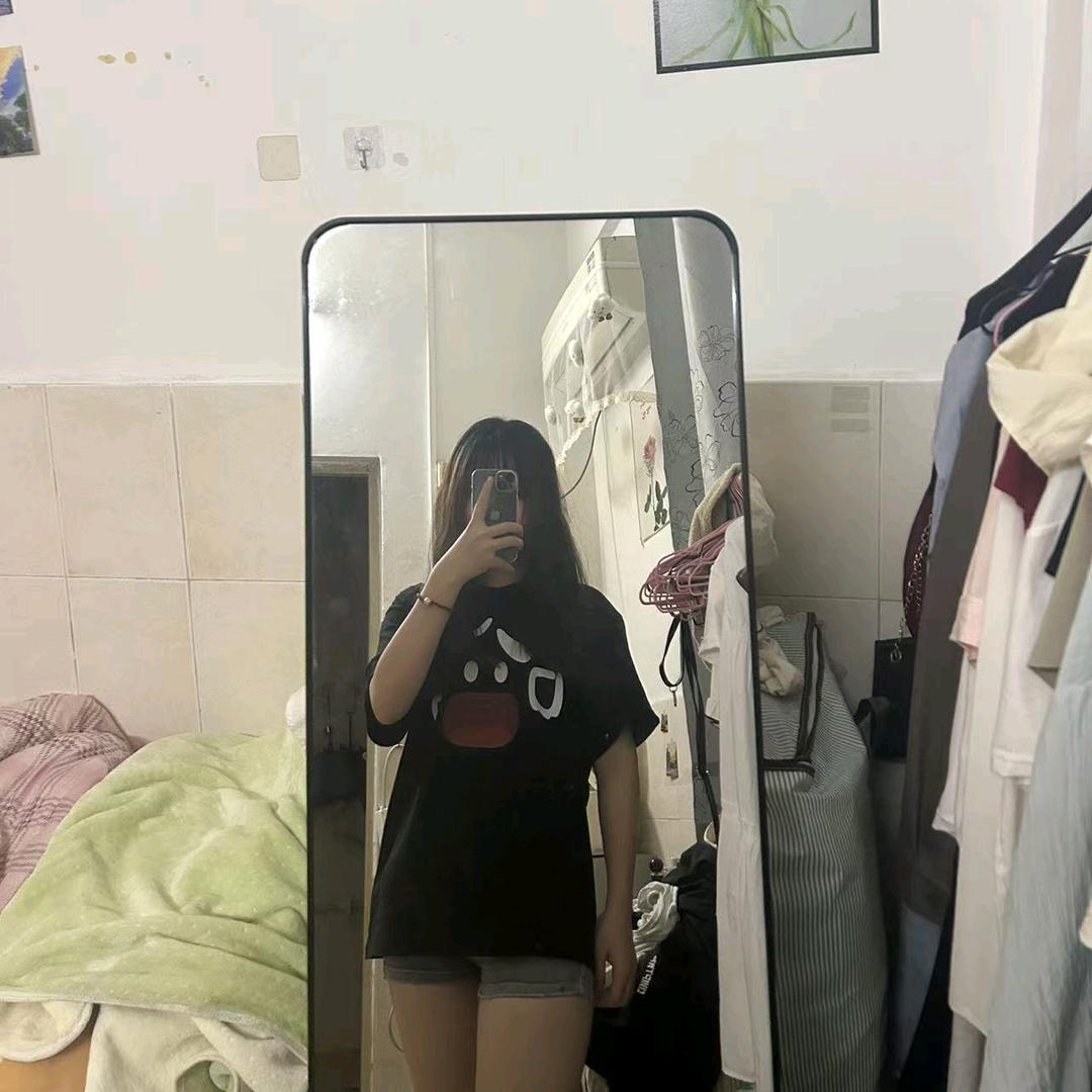 ni的小吃货~