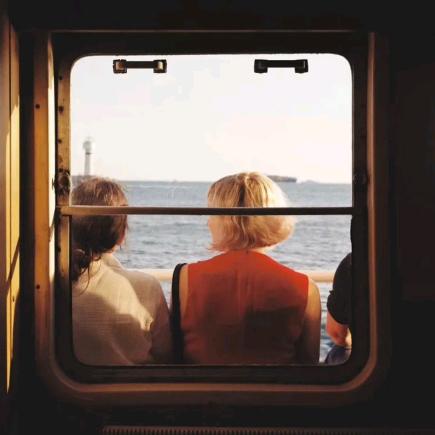 对方正在输入......