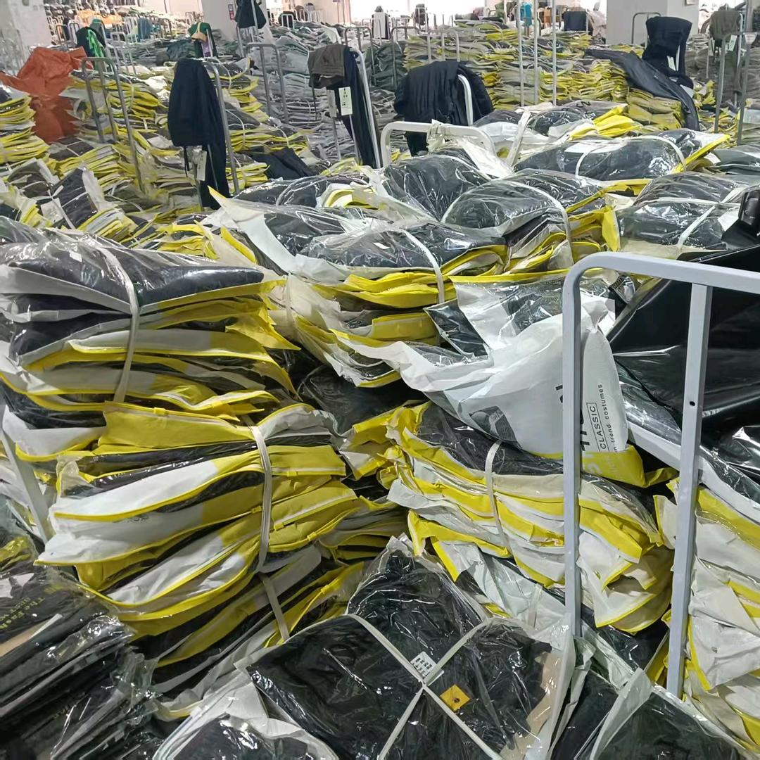 中山男女服装批发小~小林:)小号