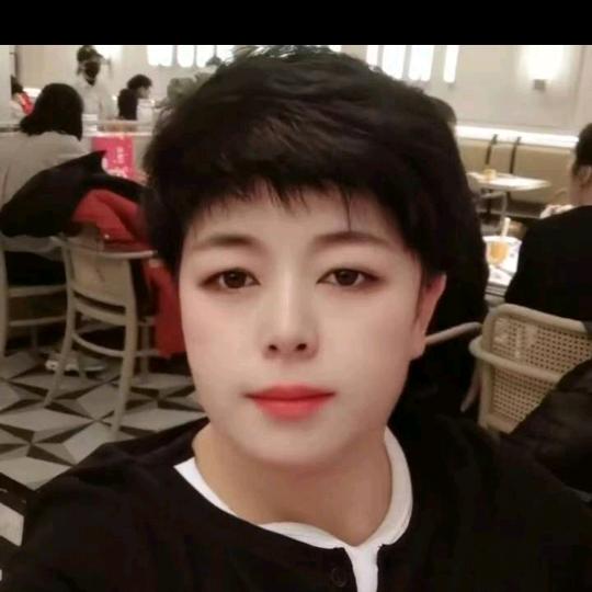 艳姐.