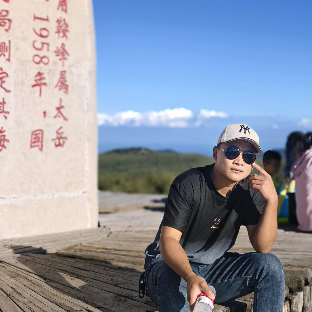 孤影囚心