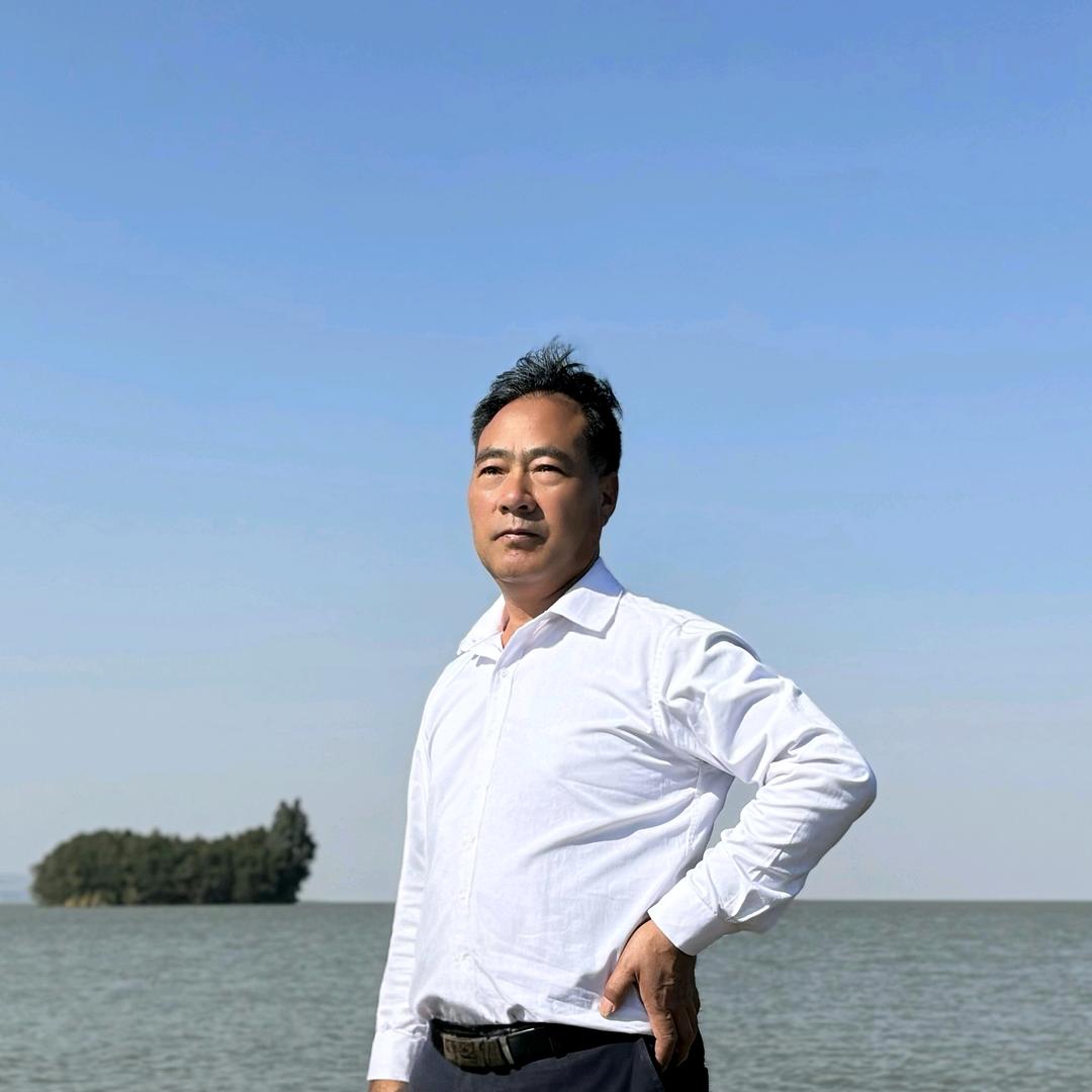 李八