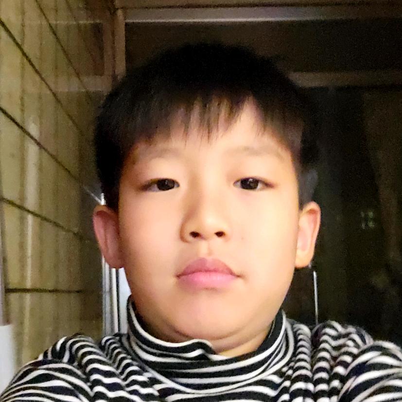 可爱的艾比(想突破1万粉)