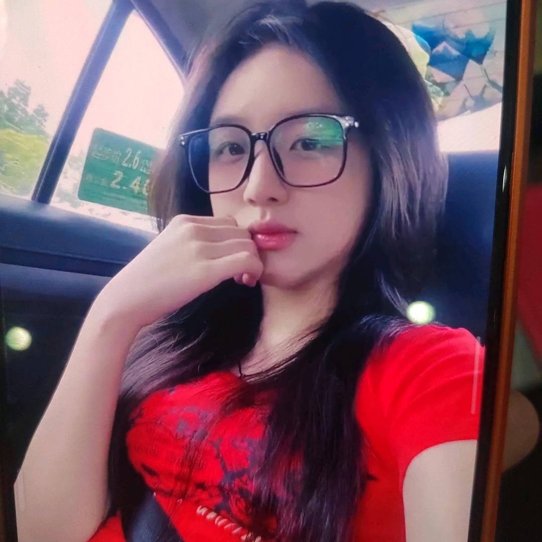 英雄没有闪七七